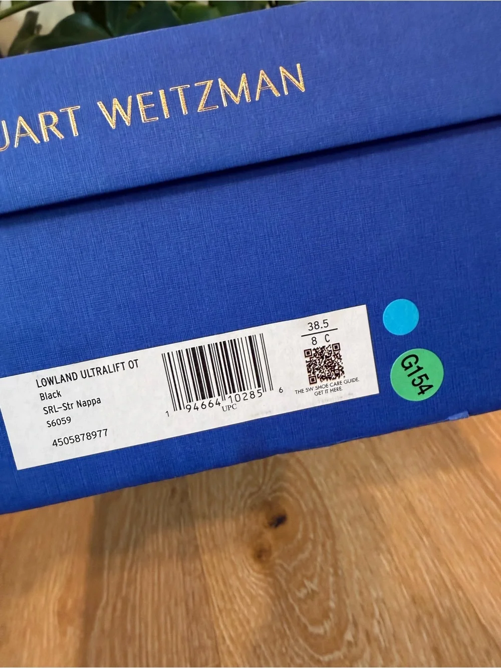 Stuart Weitzman brand new